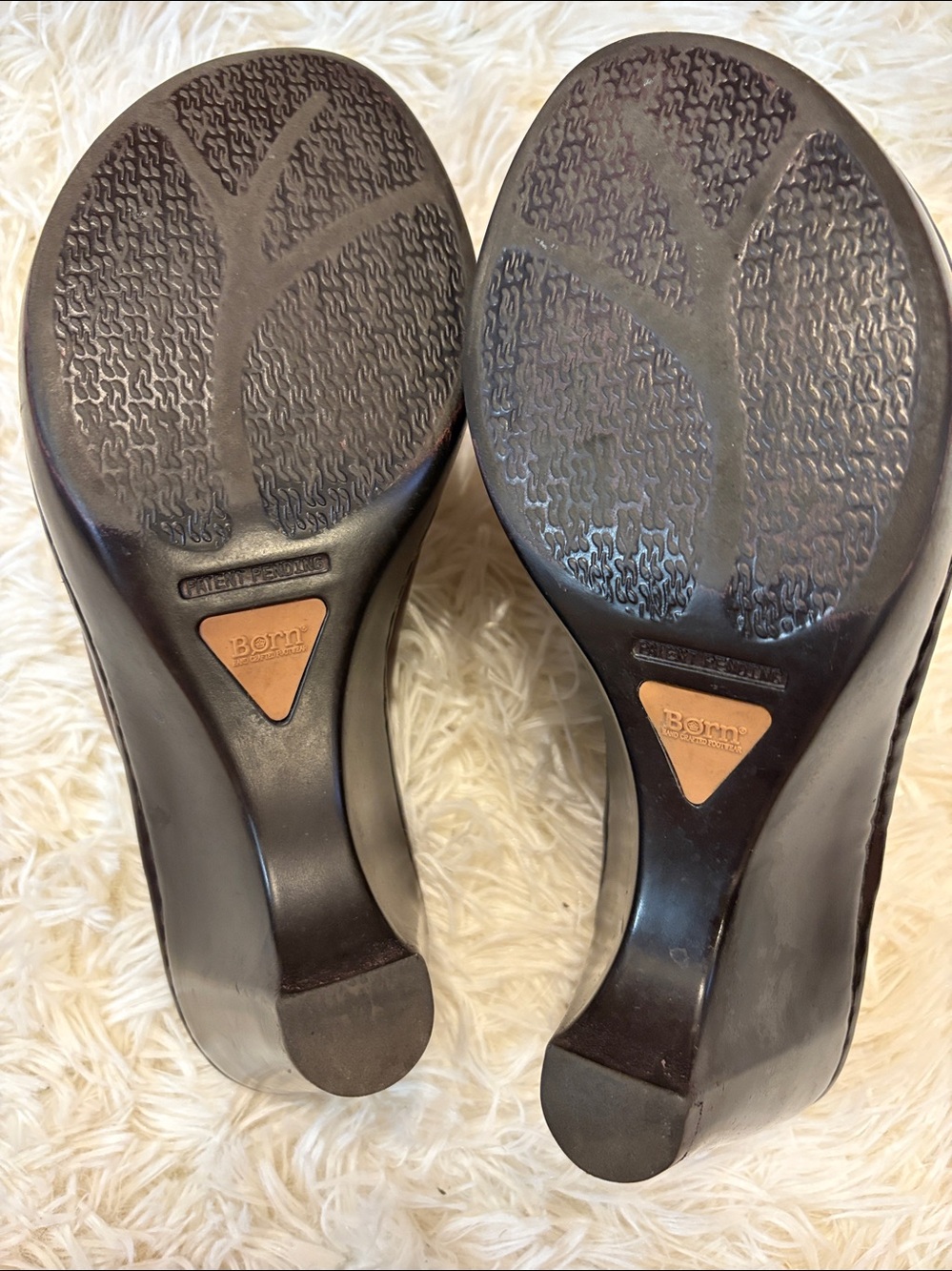 Born brown leather clogs size 7 - Picture 4 of 6